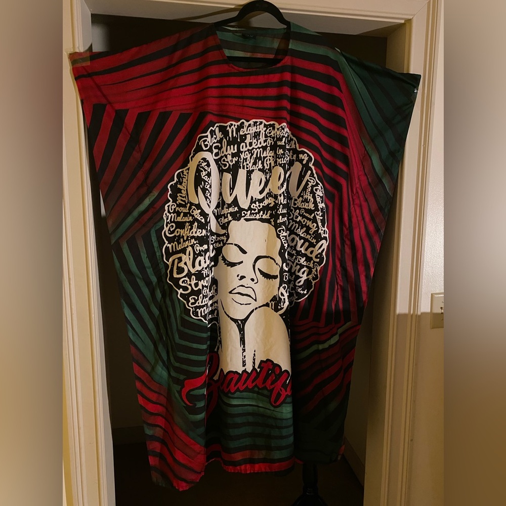 Graphic Afrocentric Tunic Kaftan Green Red Black